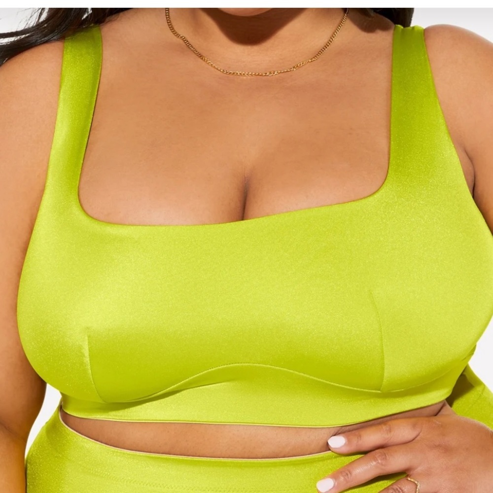 Headliner Shaping Midi Bralette